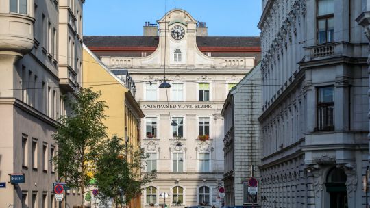 Amtshaus Neubau in der Hermanngasse 24-26