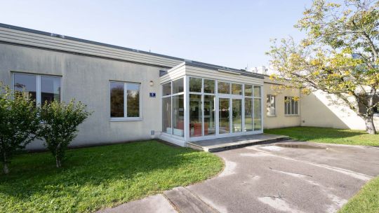 Gebäude Kindergarten 1220 Mira-Lobe-Weg 5