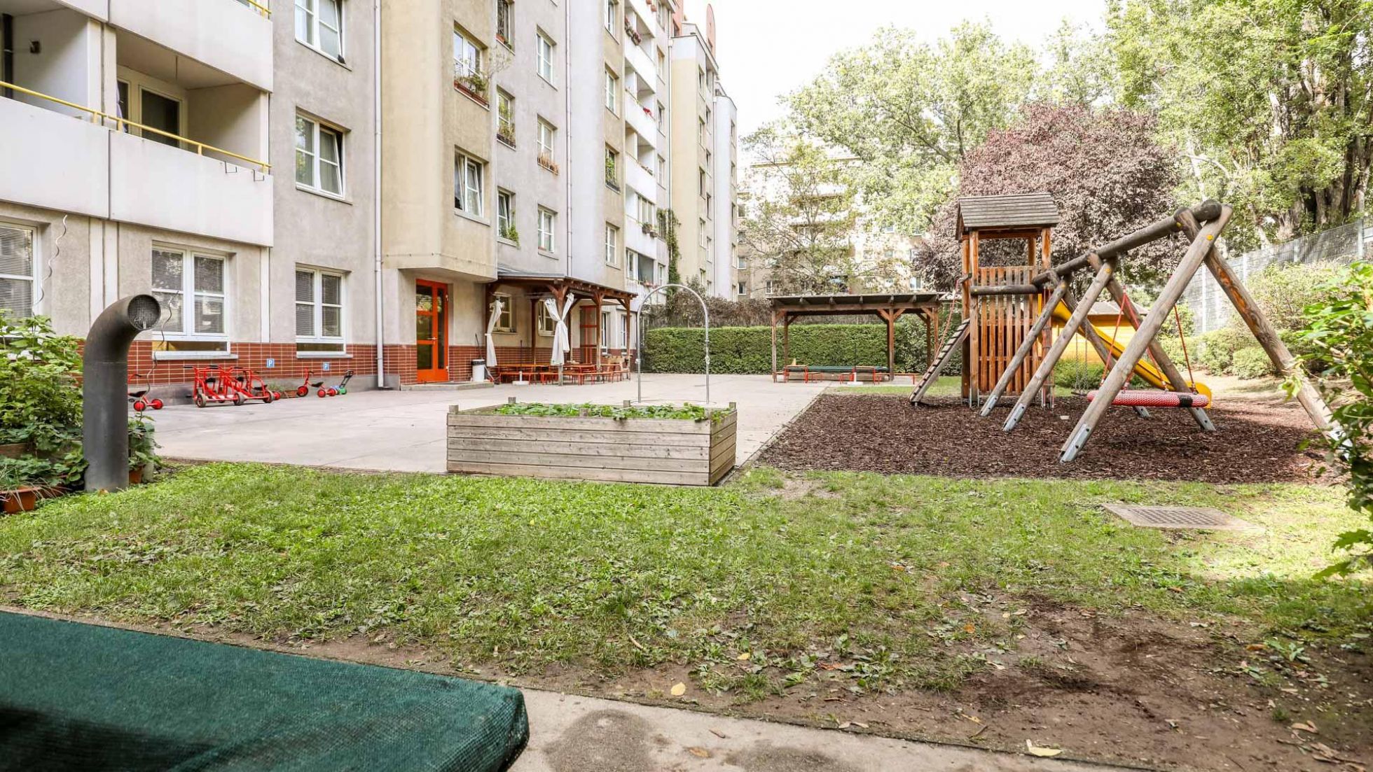 Außenbereich Kindergarten 1200 Vorgartenstraße 35