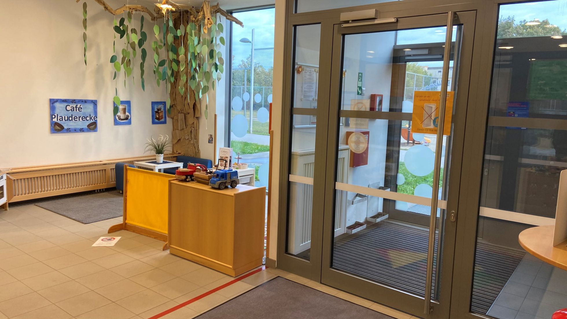copyright: KIWI - Kinder in Wien Gebäude Kindergarten Ziegelofenweg 23