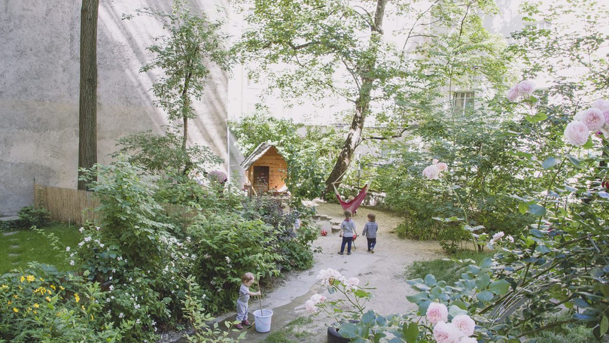 copyright: Thomas Huber Außenbereich Kindergarten Schönbrunner Straße 46