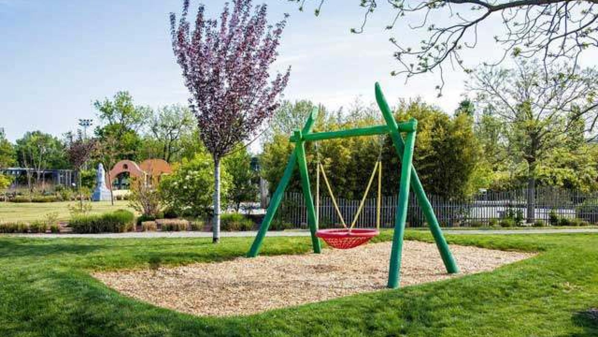 copyright: Wiener Stadtgärten/Matern Rundschaukel auf einem Spielplatz