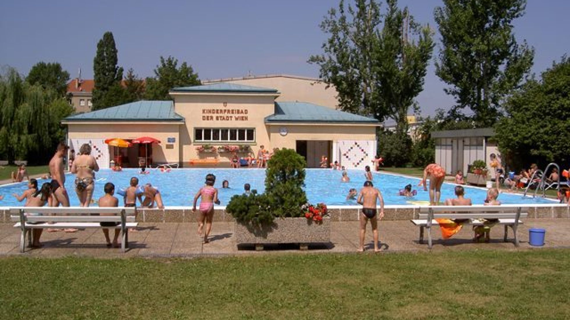 copyright: Wiener Bäder (MA 44) Kinderbecken im Freien