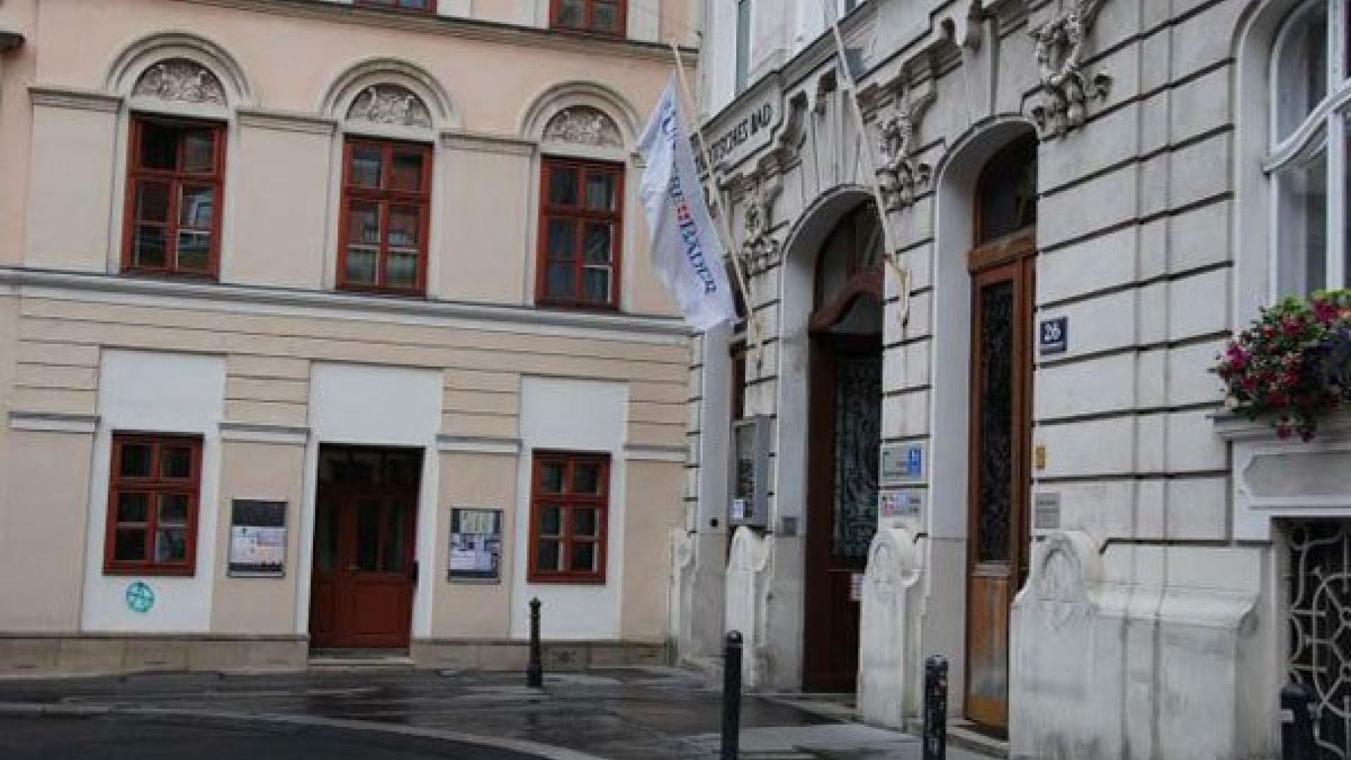 copyright: Wiener Bäder (MA 44) Das Hermannbad von außen