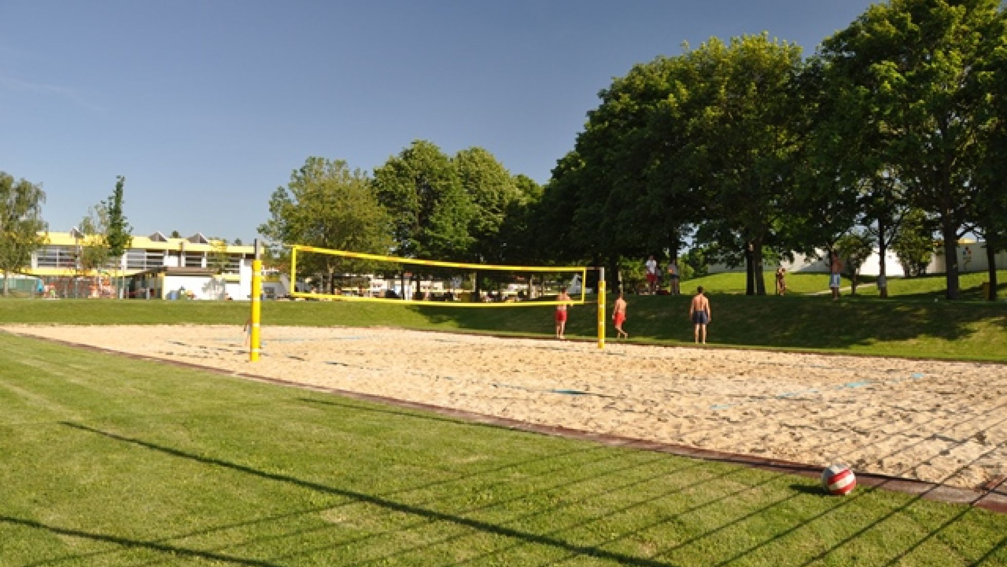 copyright: Wiener Bäder (MA 44) Volleyballplatz