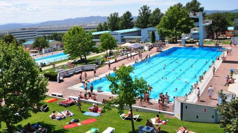copyright: Wiener Bäder (MA 44) swimming pool in the Laaerbergbad