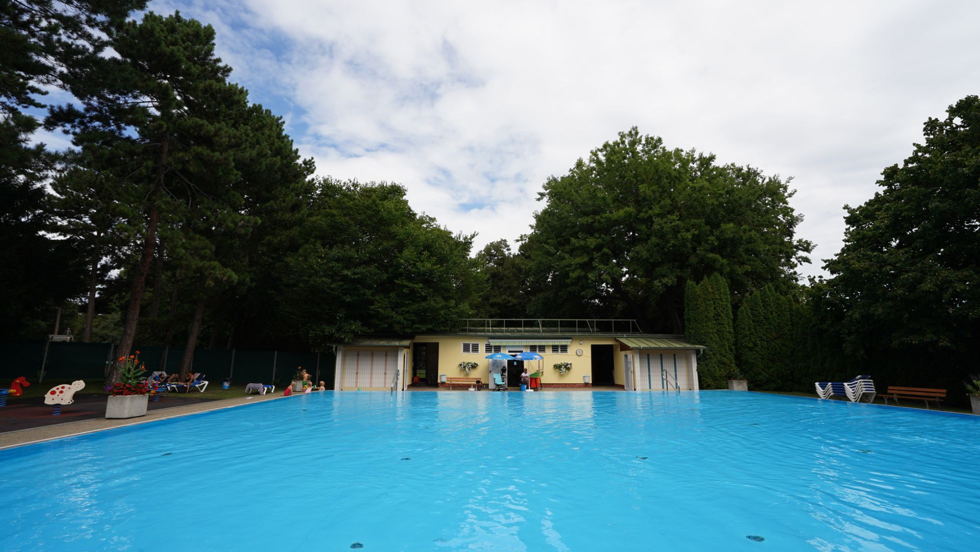 copyright: Stadt Wien/Horst Lassnig Großes Freibecken