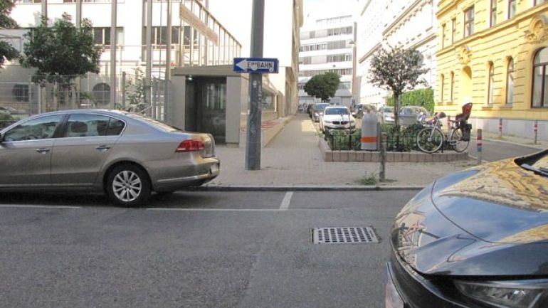 copyright: MA 46/Gabriele Steinbach Spalowskygasse Kreuzung Aegidigasse