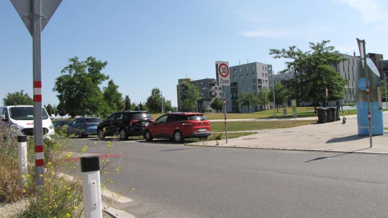 copyright: MA 46/Gabriele Steinbach Straße in der Johann-Kutschera-Gasse