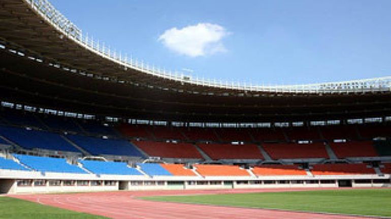 copyright: Eva Kelety Rasen und Tribünen des Ernst Happel Stadions