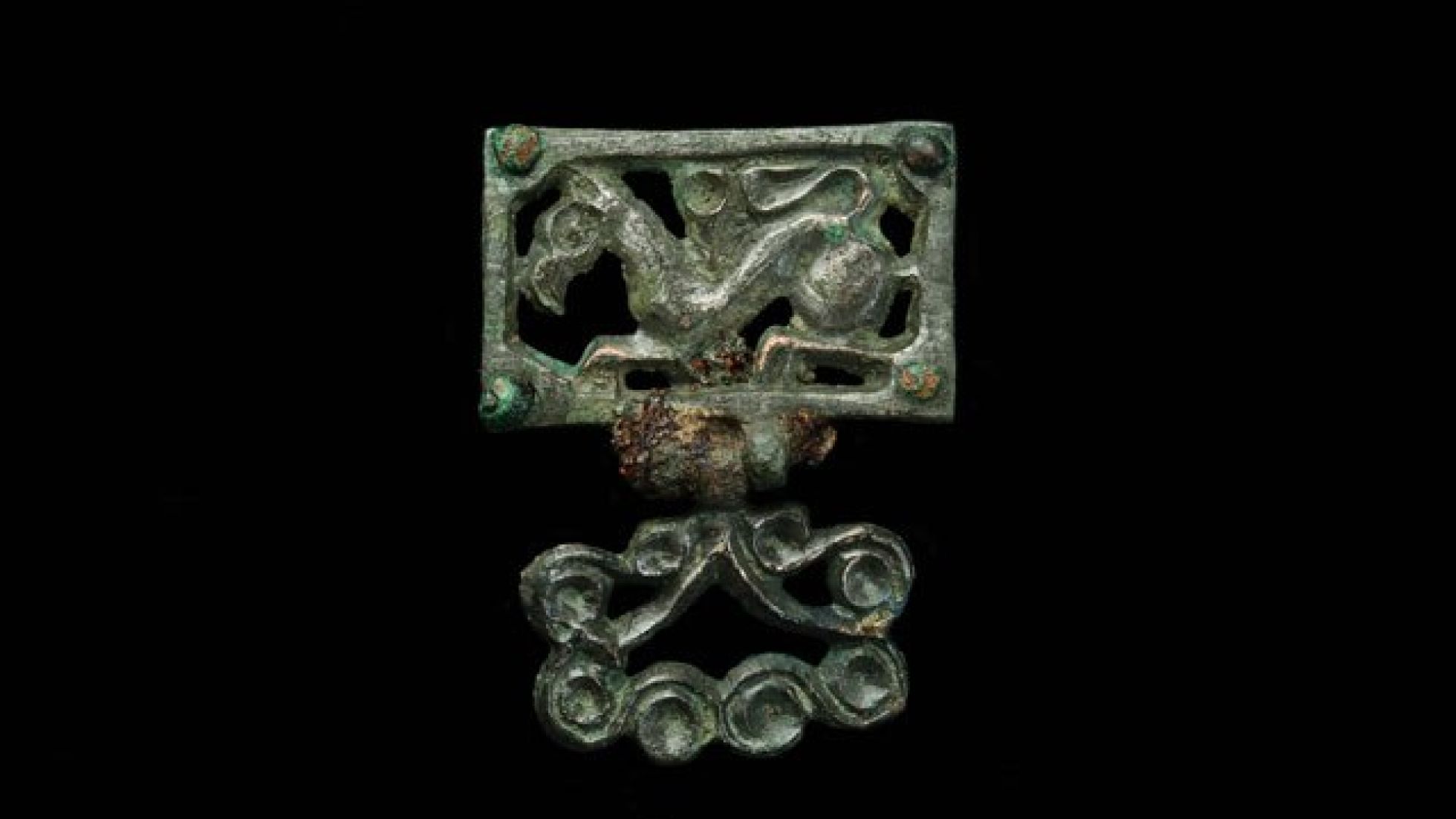 copyright: Stadtarchäologie Wien Fund eines spätawarischen Gürtelbeschlags